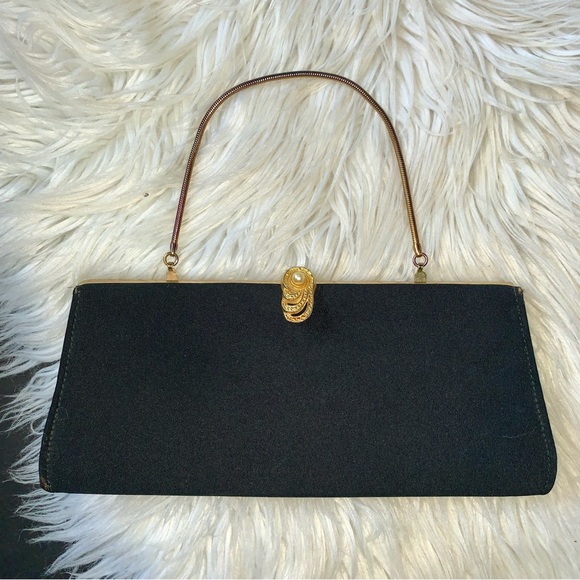 v i n t a g e :: Elegant Pearl Evening Metal Framed Purse Clutch - Picture 10 of 14